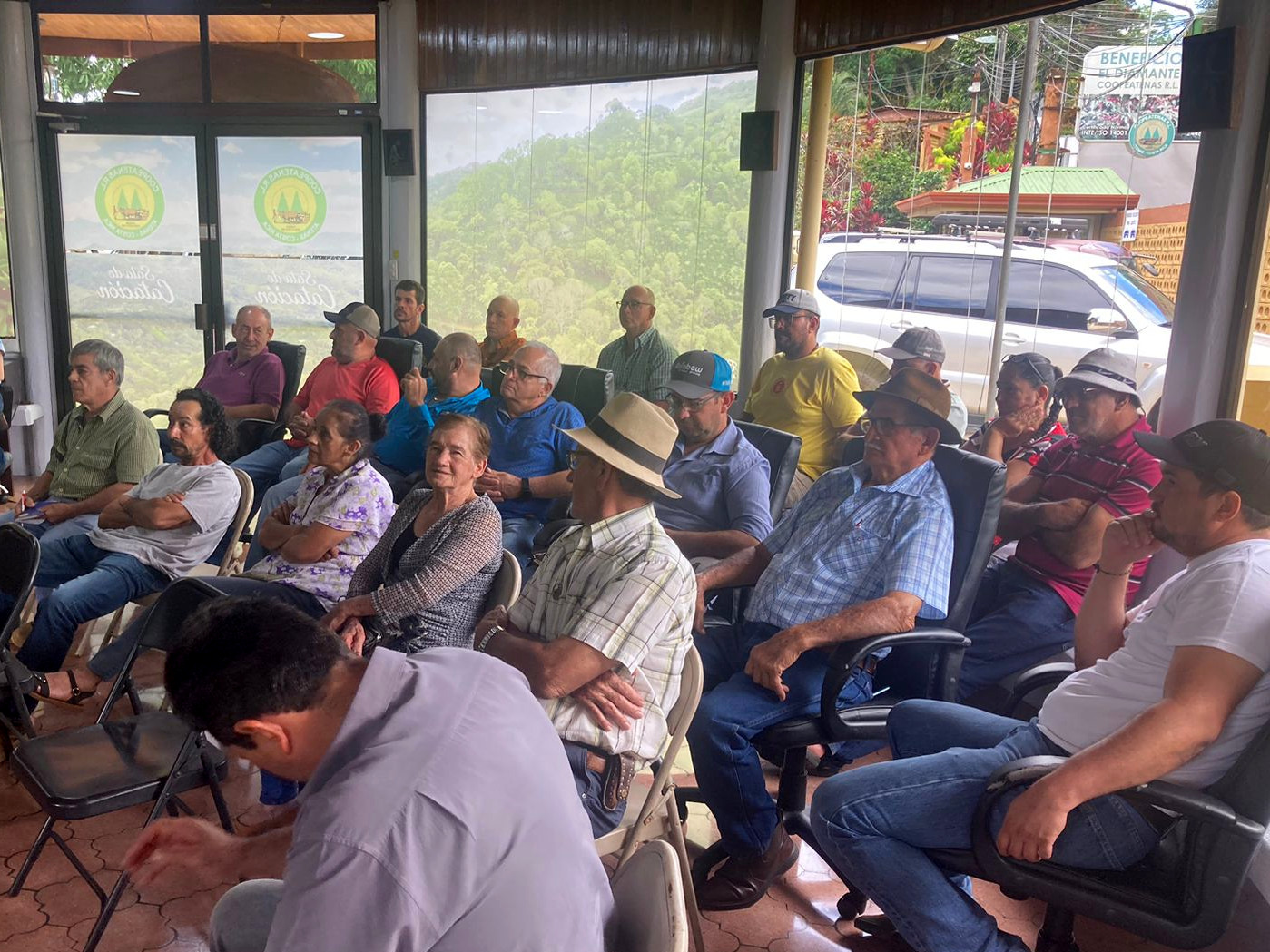 Capacitaciones en Buenas Prácticas Agrícolas NAMA Café y Transforma-Innova