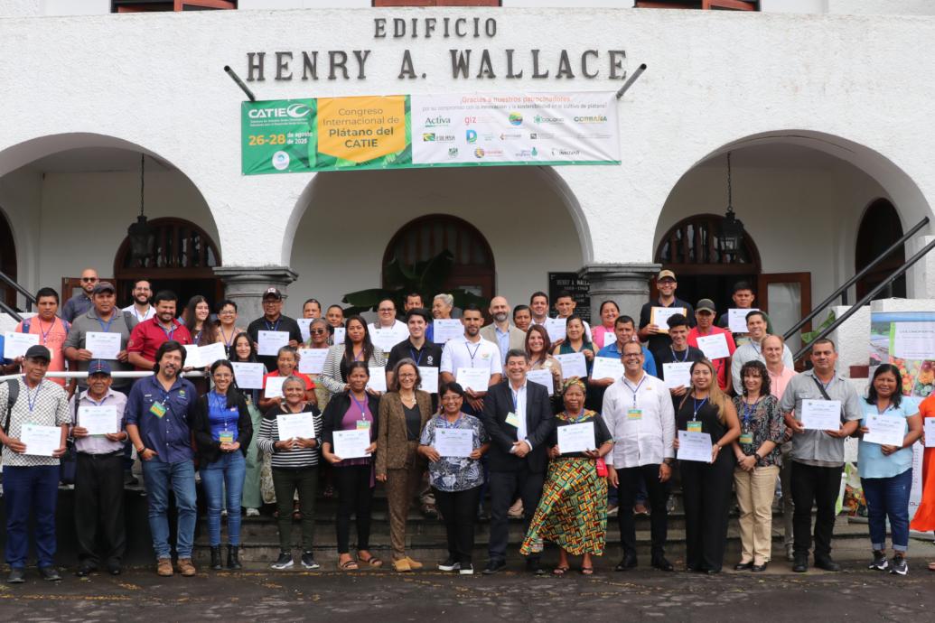 Premiación matching fund Musáceas de Transforma-Innova y ACTIVA-CATIE
